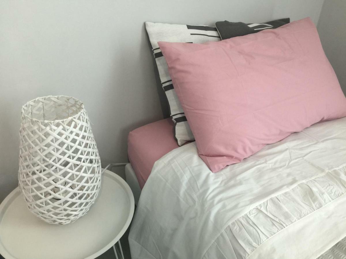 Don'T Think Twice - Third Floor Apartment Pero Bagian luar foto